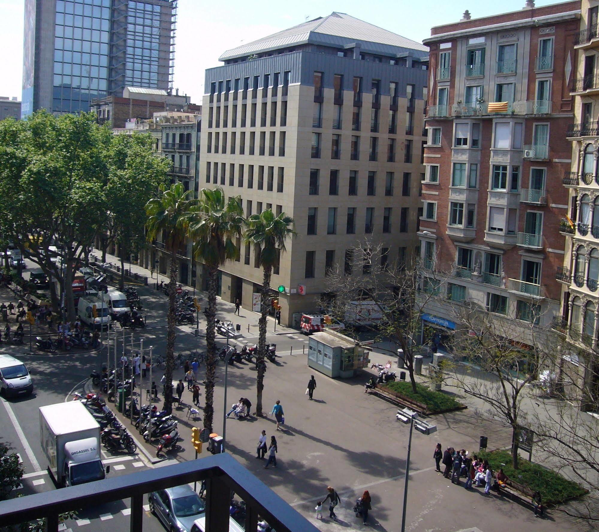 Апарт отель Numa Barcelona Brio Экстерьер фото