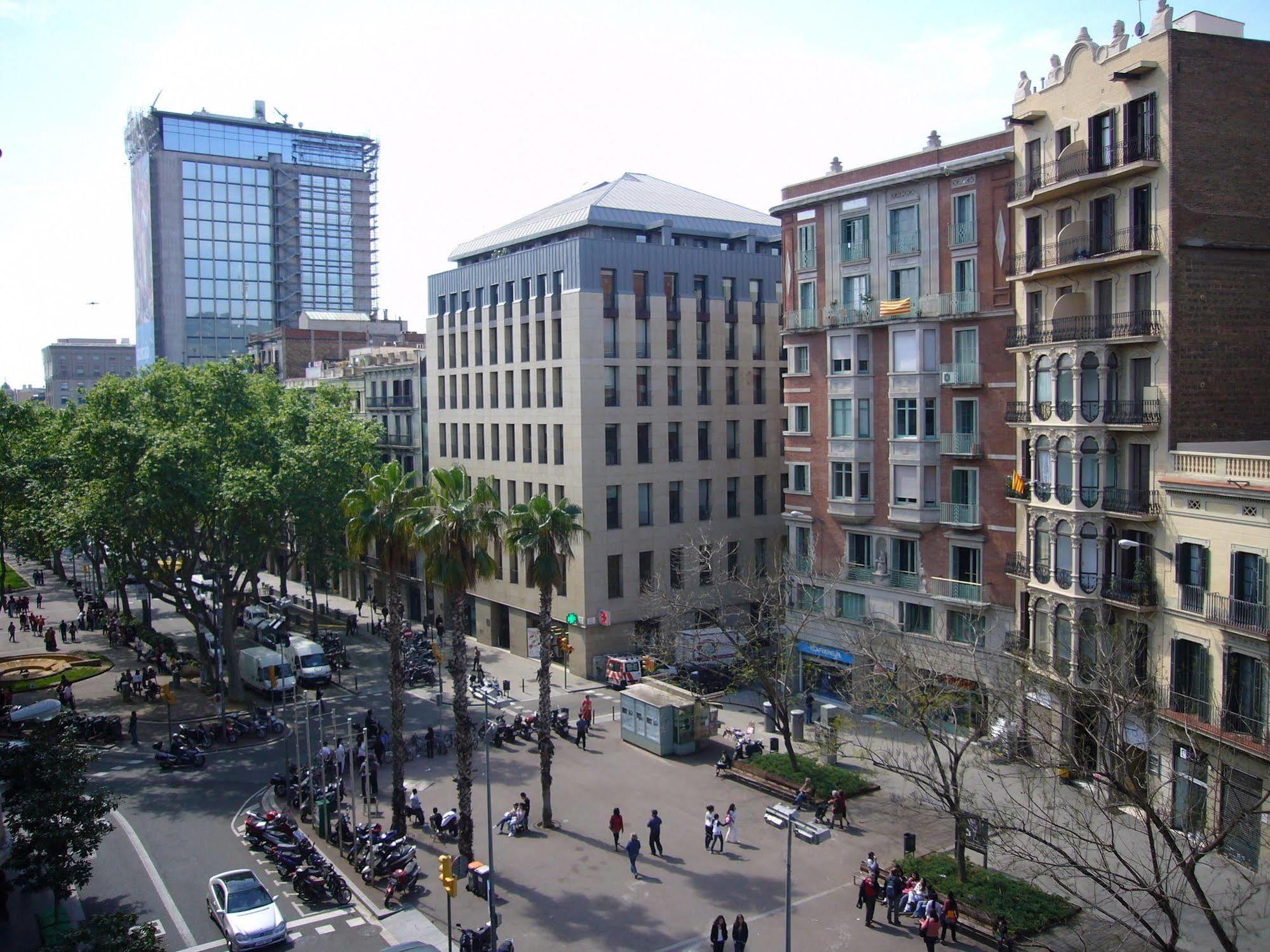 Апарт отель Numa Barcelona Brio Экстерьер фото